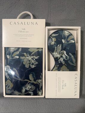 Casaluna - Blurred Floral Silk Pillowcase and Sleepmask Set